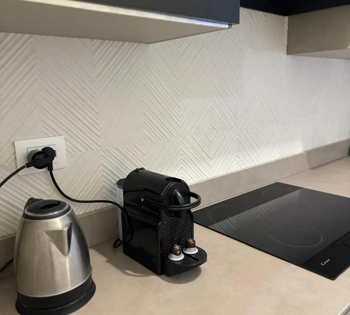 Apartman Appartamento Vivi Da Re A Roma Centro